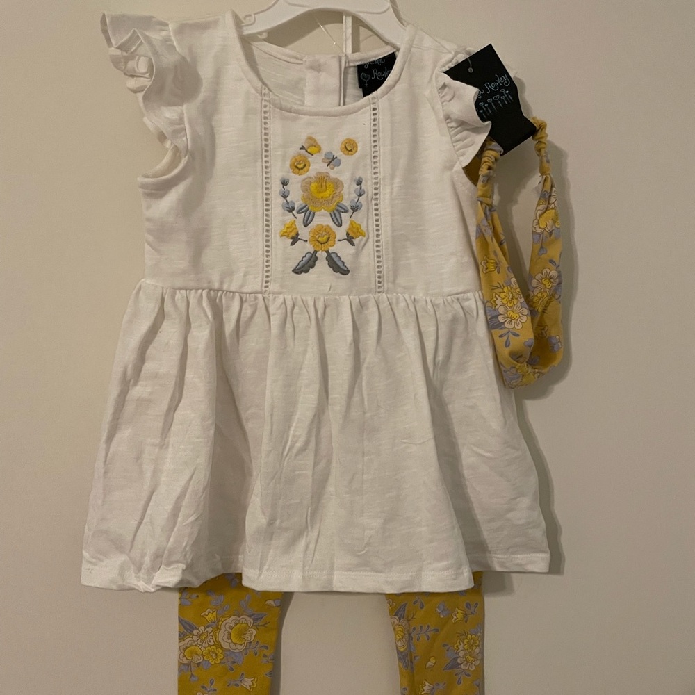 NWT Cynthia Rowley Top and Leggings Set - 4T